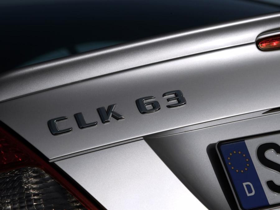  Mercedes-Benz CLK63 AMG Cabriolet 2006 года  (фото 4 из 10)